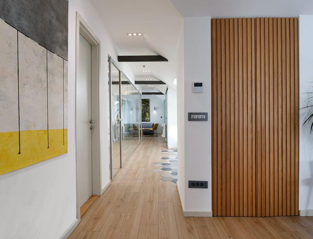 Hodnik kancelarije tavana doma Jevrema Grujića